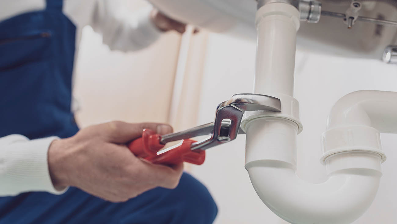 Wartung und Reparatur